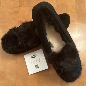 UGG Ansley Shaine Suede Slipper in Black